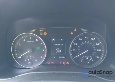 2018 Hyundai Elantra Value Edition z USA, uszkodzony, nr VIN 5NPD84LFXJH382687